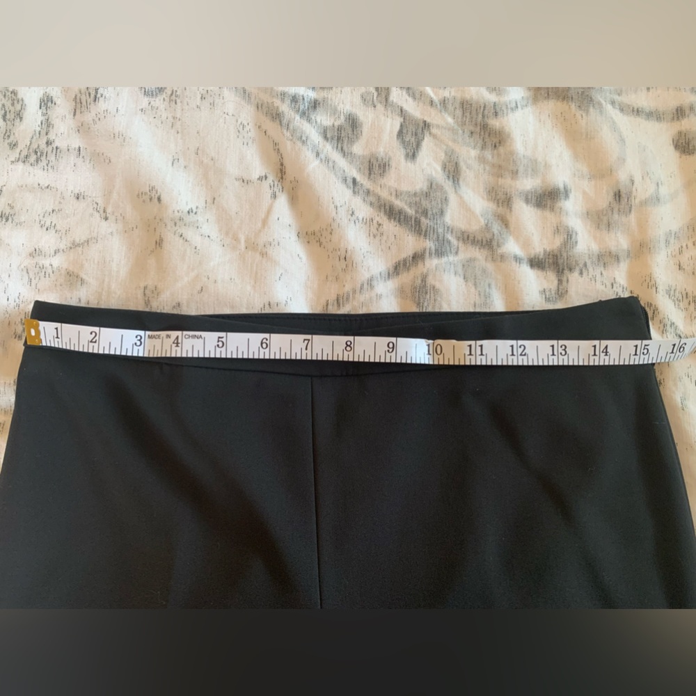 Imperial ankle slight flare leg pants with back zip Sexy, classy pant. Worn once - Picture 4 of 8